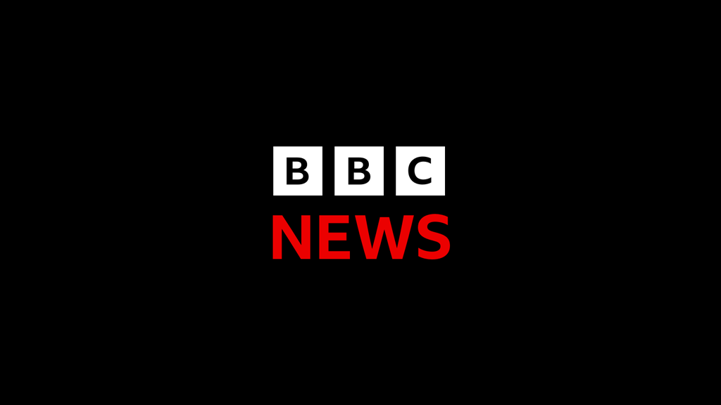 Libya flooding deaths hit around 11,000 - Red Crescent - BBC News